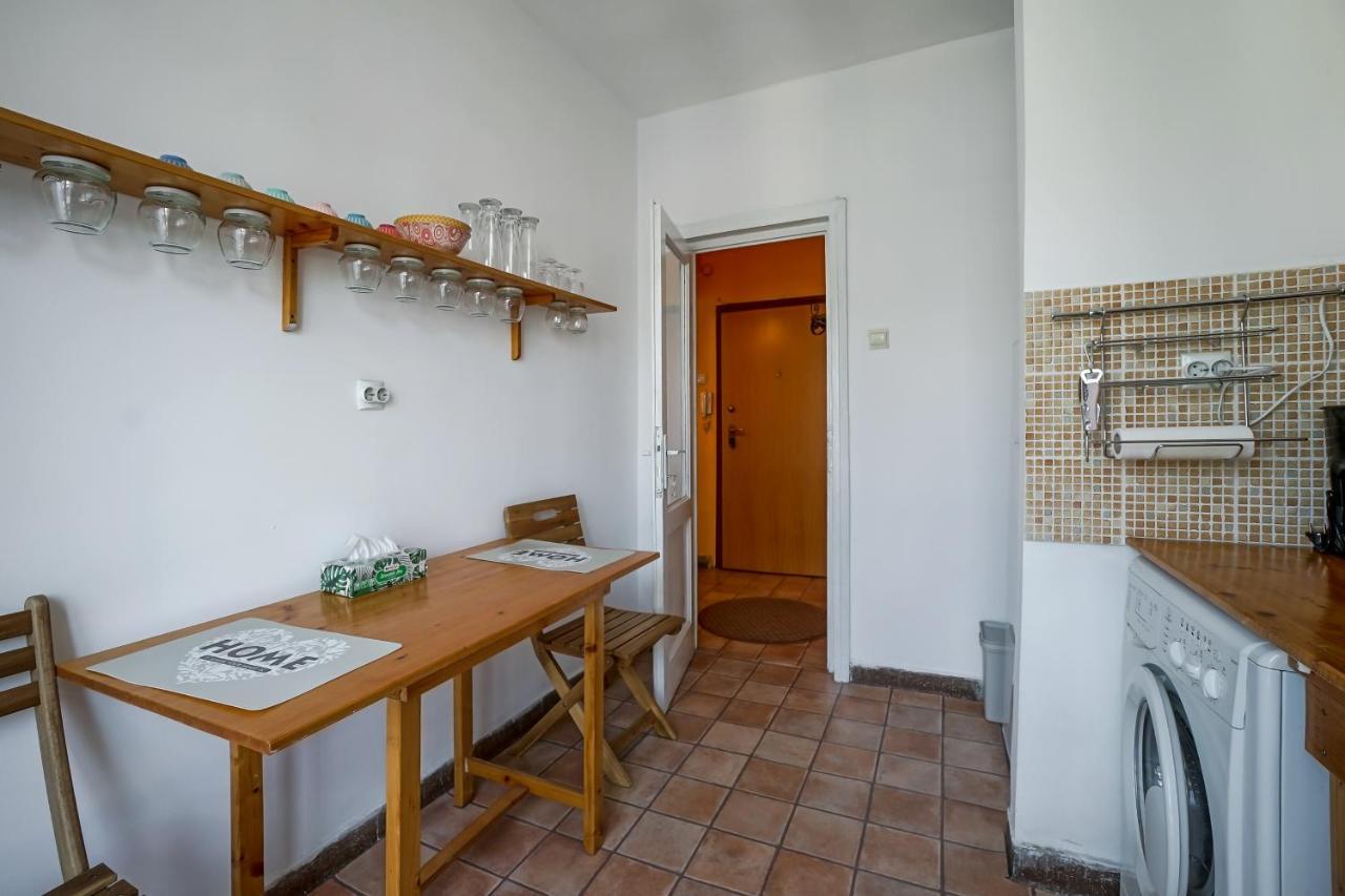 Apartament Universitate - Centrul Vechi Lägenhet Bukarest Exteriör bild