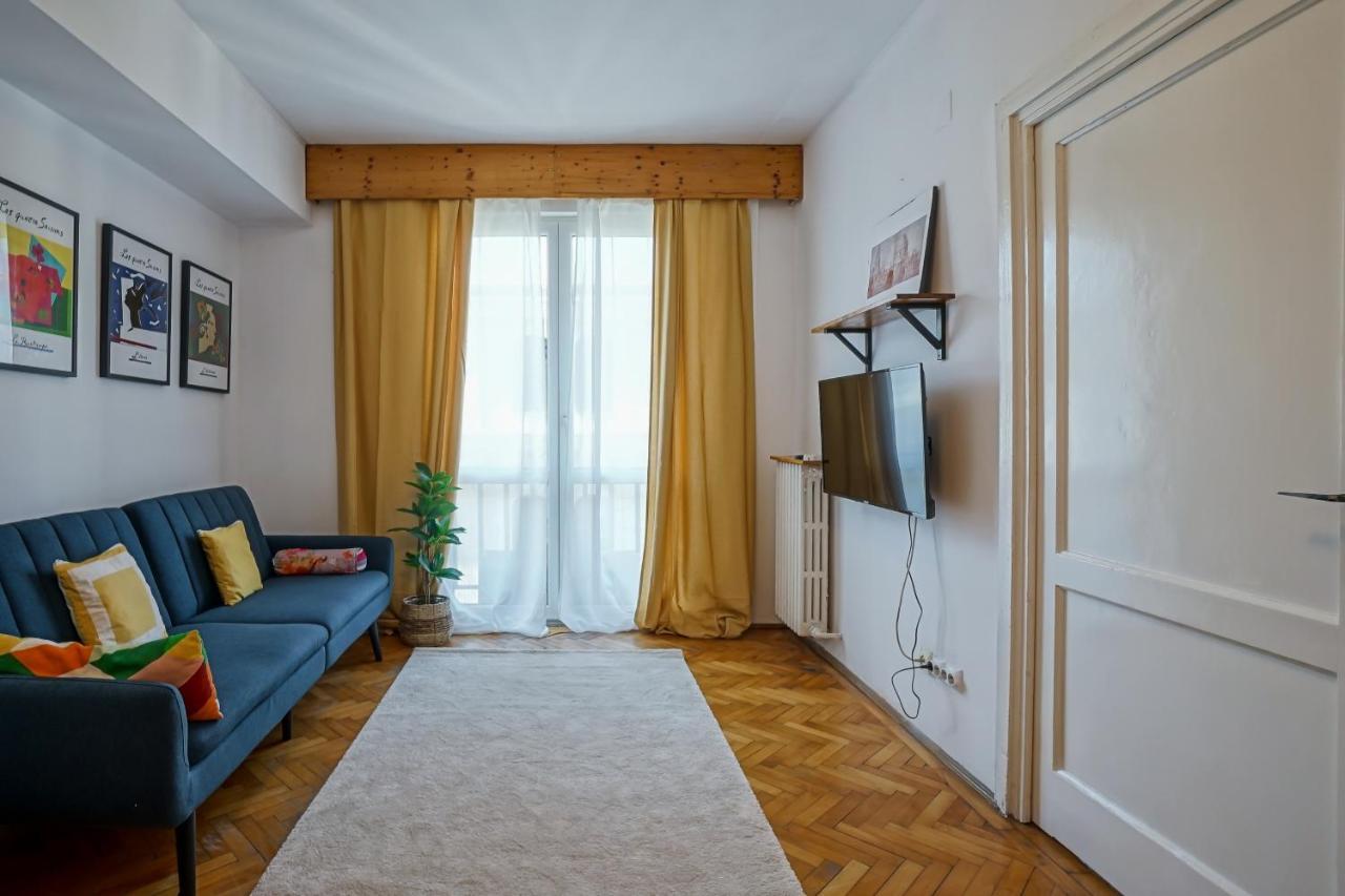Apartament Universitate - Centrul Vechi Lägenhet Bukarest Exteriör bild